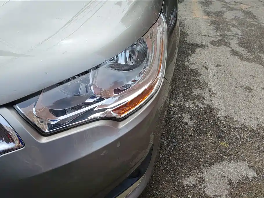 Citroen C4L 2014 1.8L MT