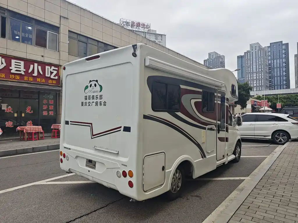 MAXUS V80 RV — миниатюра 6