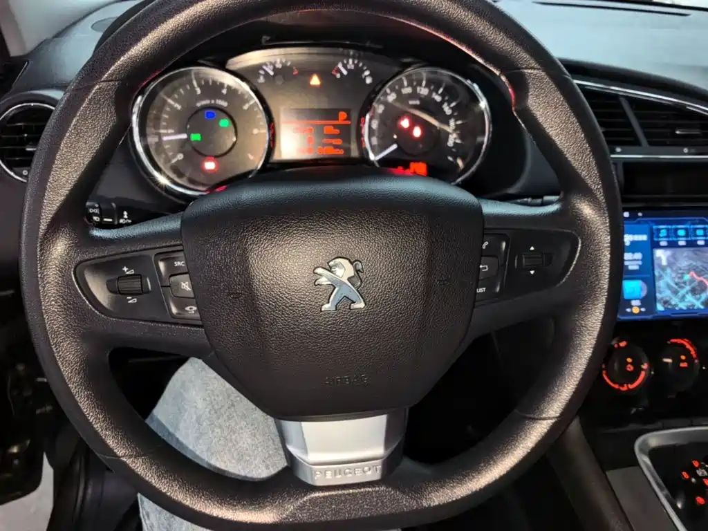 Peugeot 3008 — миниатюра 11