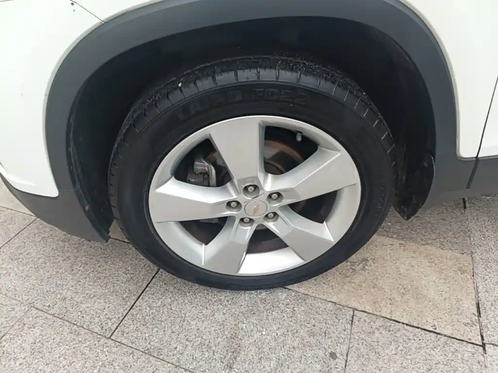 Chevrolet Trax — миниатюра 23