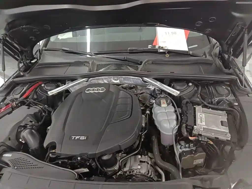Audi A4L — миниатюра 20