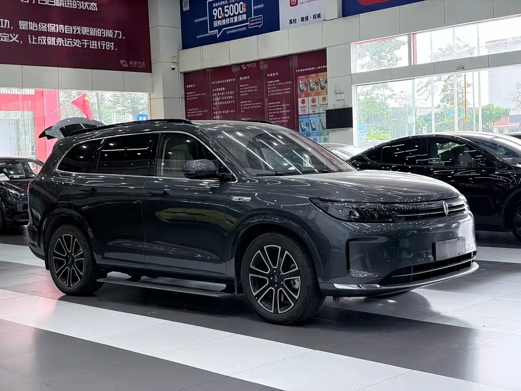 AITO AITO M7 — миниатюра 2