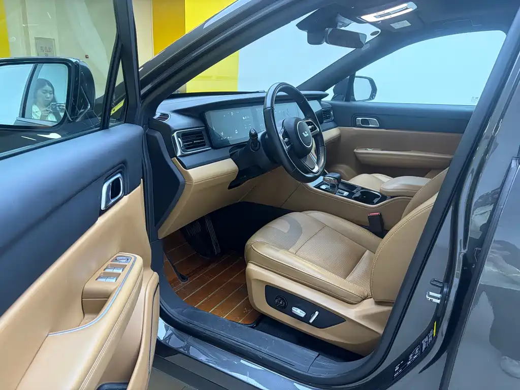 Li Auto ONE 2021 6 мест