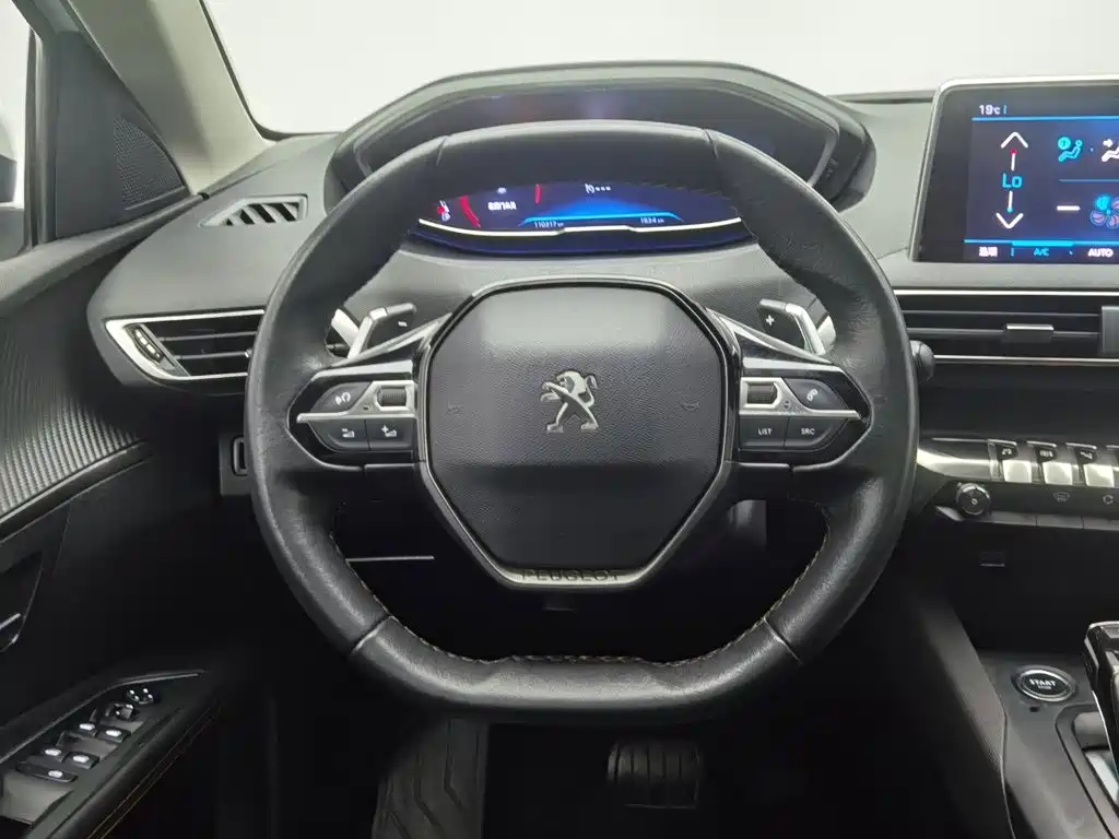 Peugeot 4008 — миниатюра 11