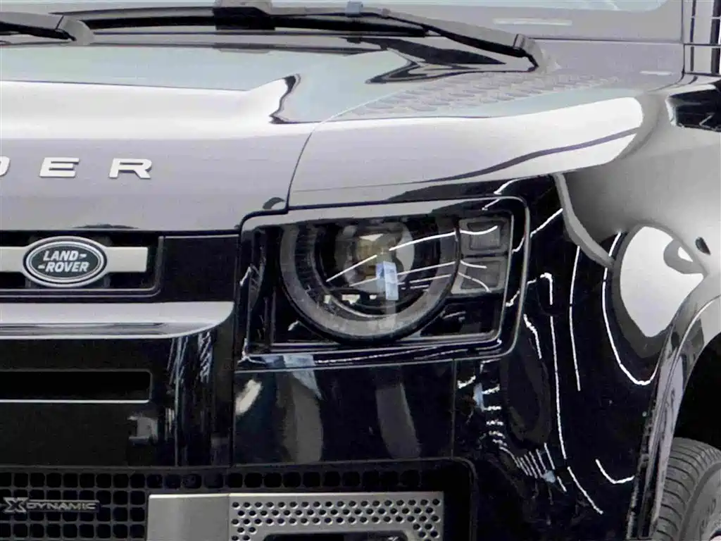 Land Rover Defender — миниатюра 3