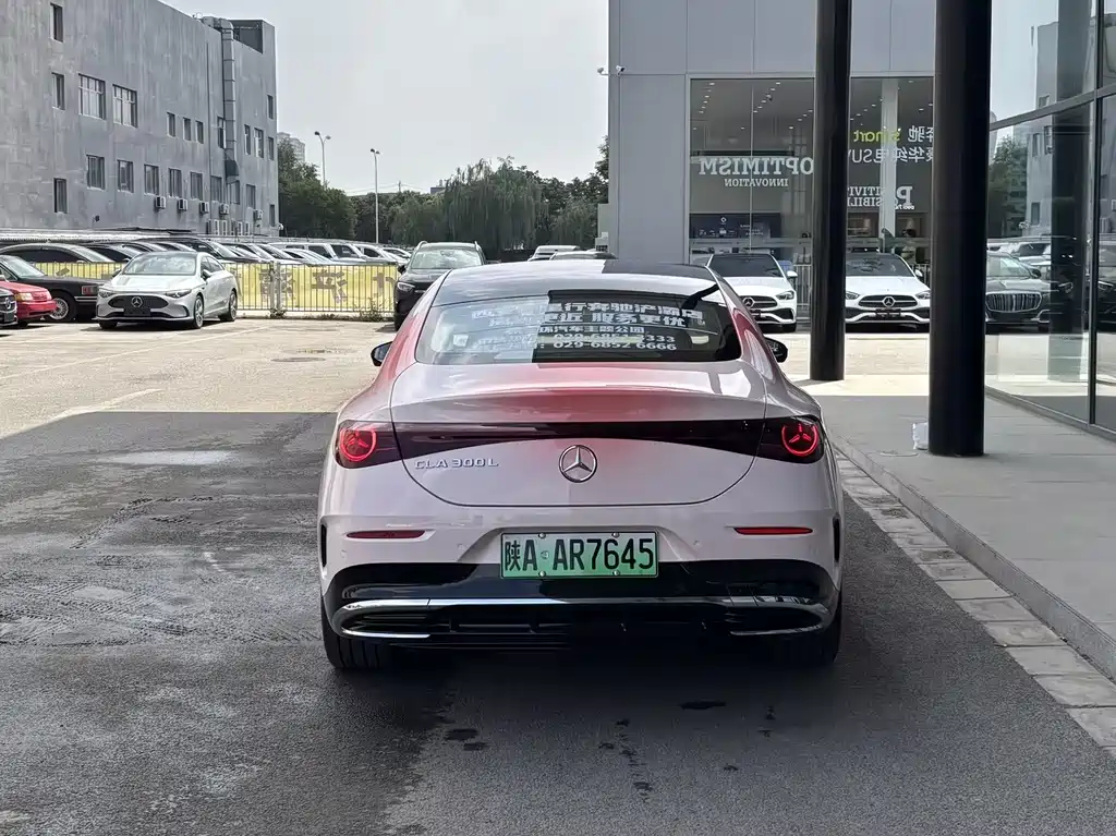 Mercedes-Benz Бенц-Кла Новая энергия — миниатюра 4