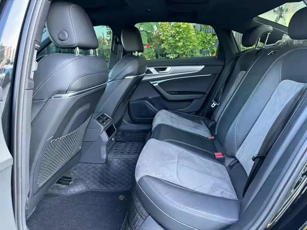 Audi A6L — миниатюра 6