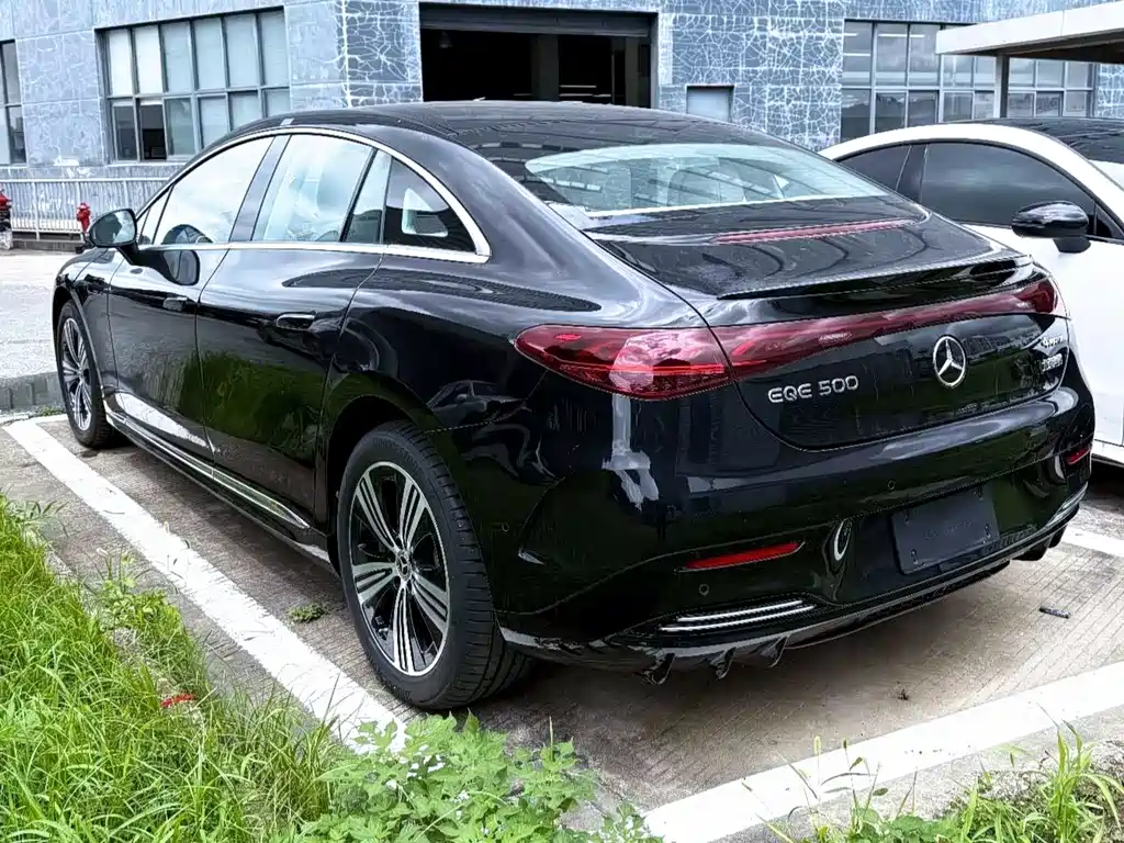 Mercedes-Benz EQE — миниатюра 4