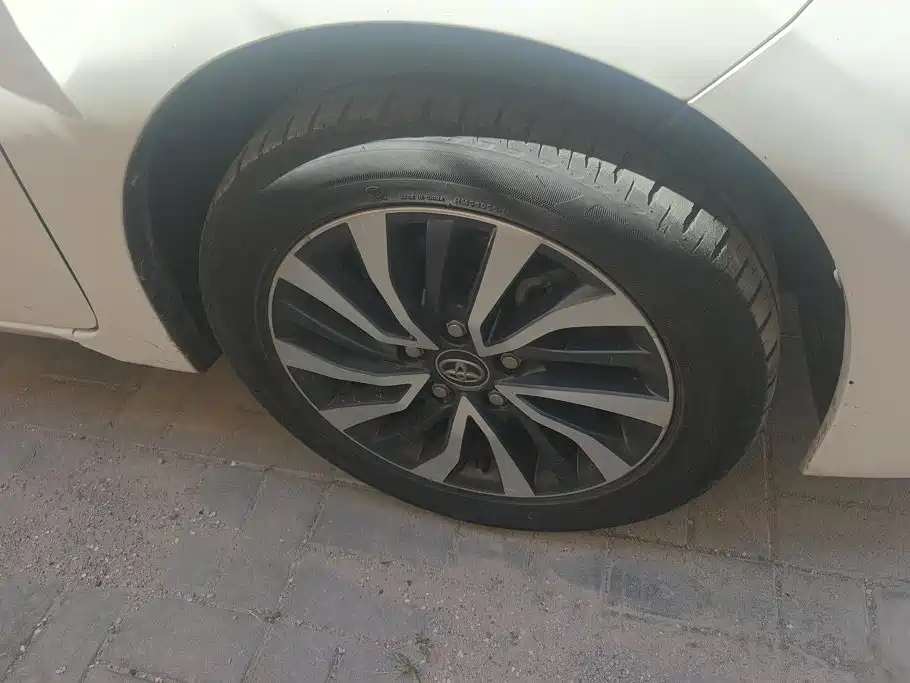 Toyota Corolla — миниатюра 6