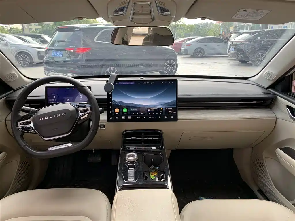 Wuling Xingguang — миниатюра 6