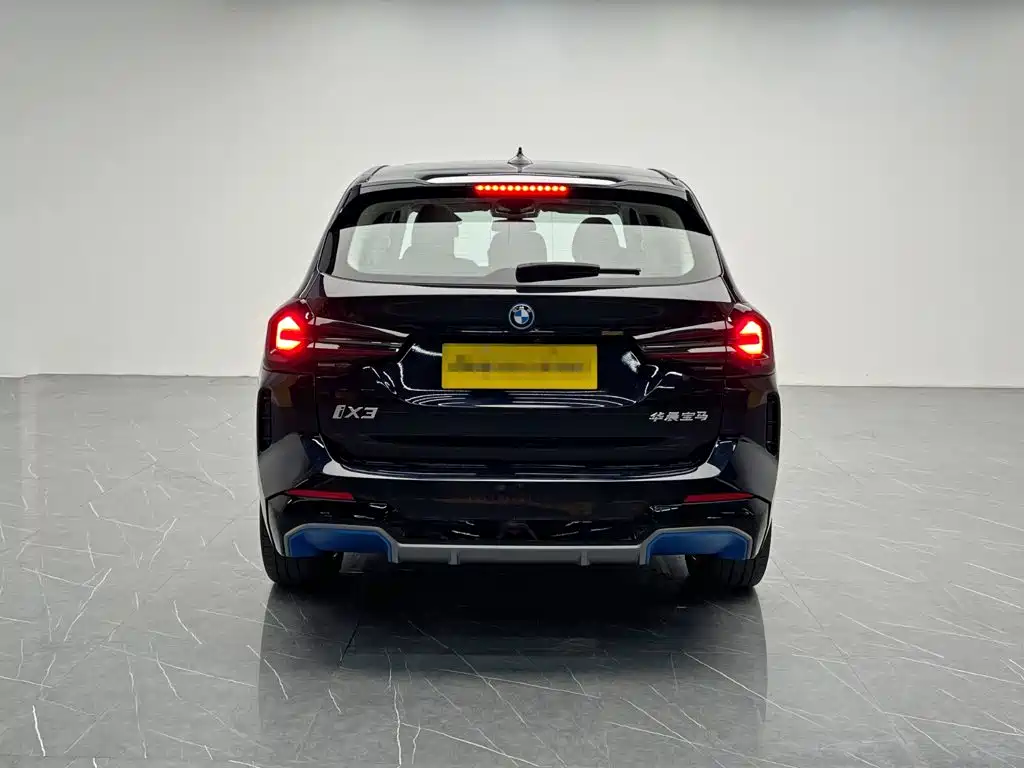 BMW iX3 — миниатюра 5