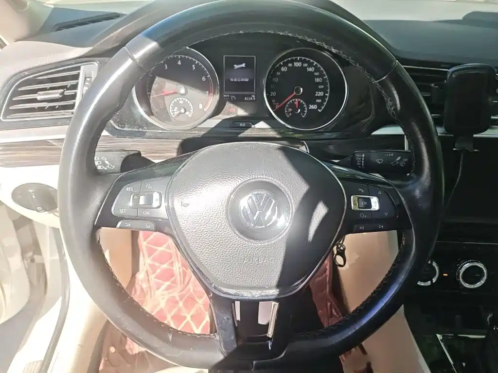 Volkswagen Lamando — миниатюра 3