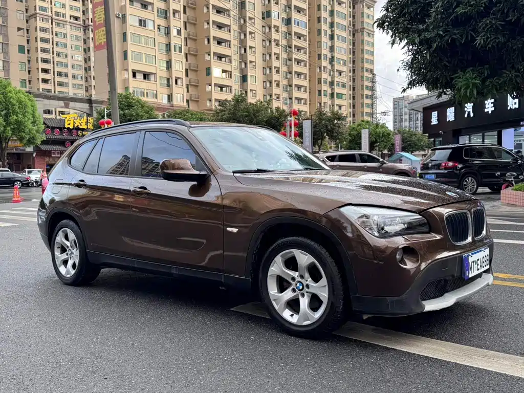 BMW X1 (Import) sDrive18i Luxury Type, фото 4