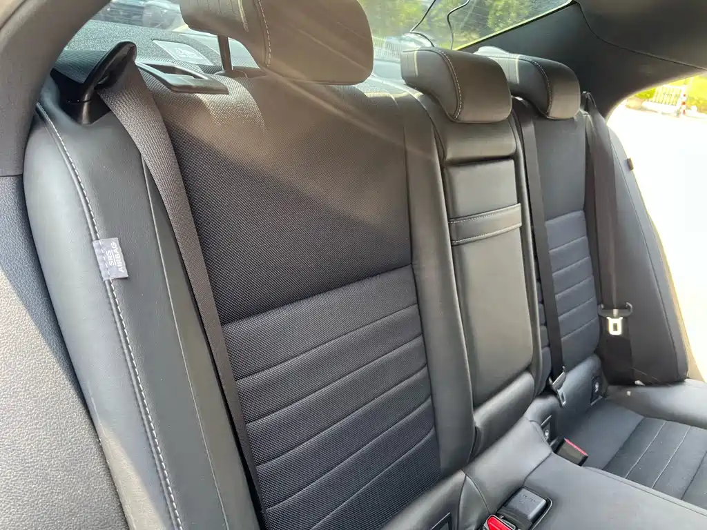 Lexus IS — миниатюра 12