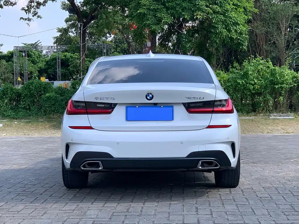 BMW 3 Series — миниатюра 5