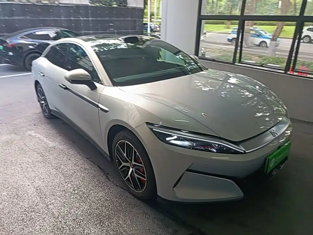 BYD Han L 2025 EV Flagship