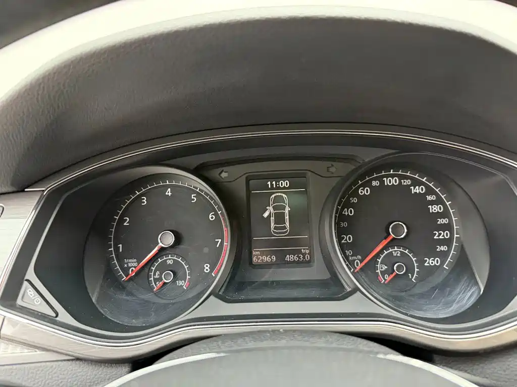 Volkswagen Passat — миниатюра 11