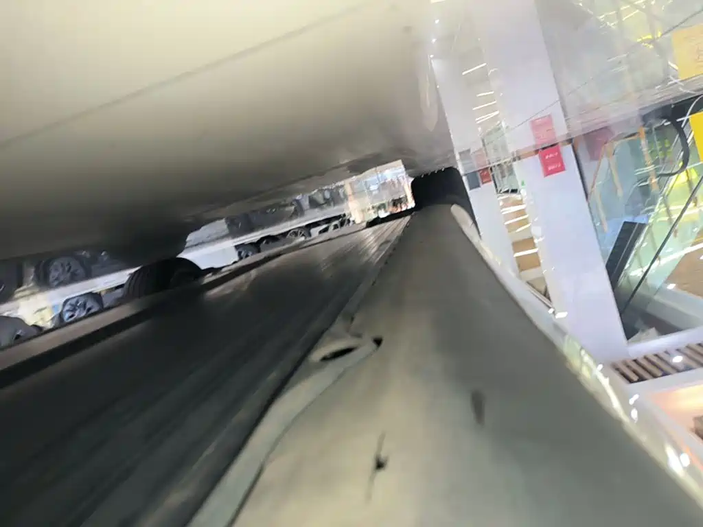 Tesla Model 3 — миниатюра 22