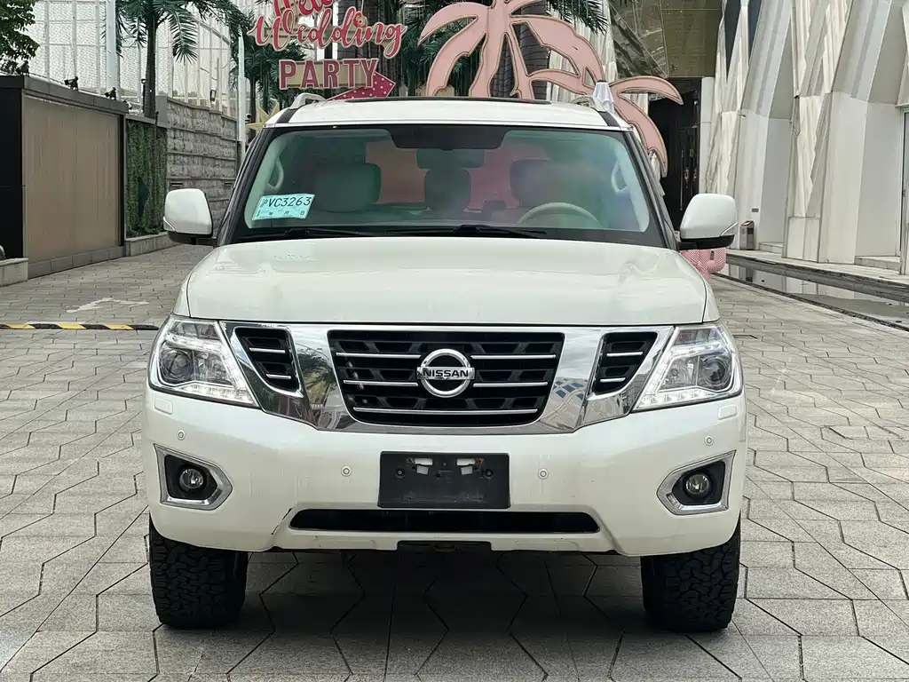 Nissan Patrol — миниатюра 2