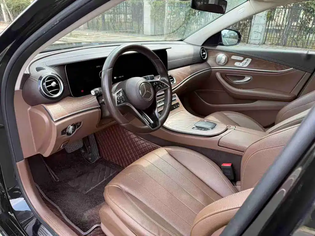 Mercedes-Benz E-Class New Energy — миниатюра 4