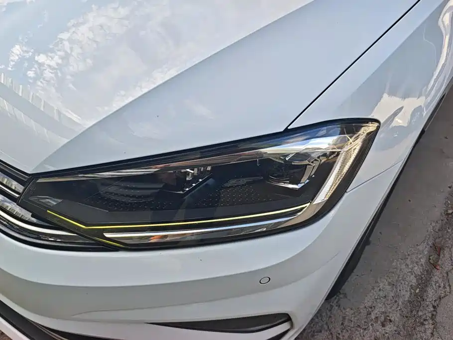 Volkswagen Golf Sportsvan — миниатюра 5