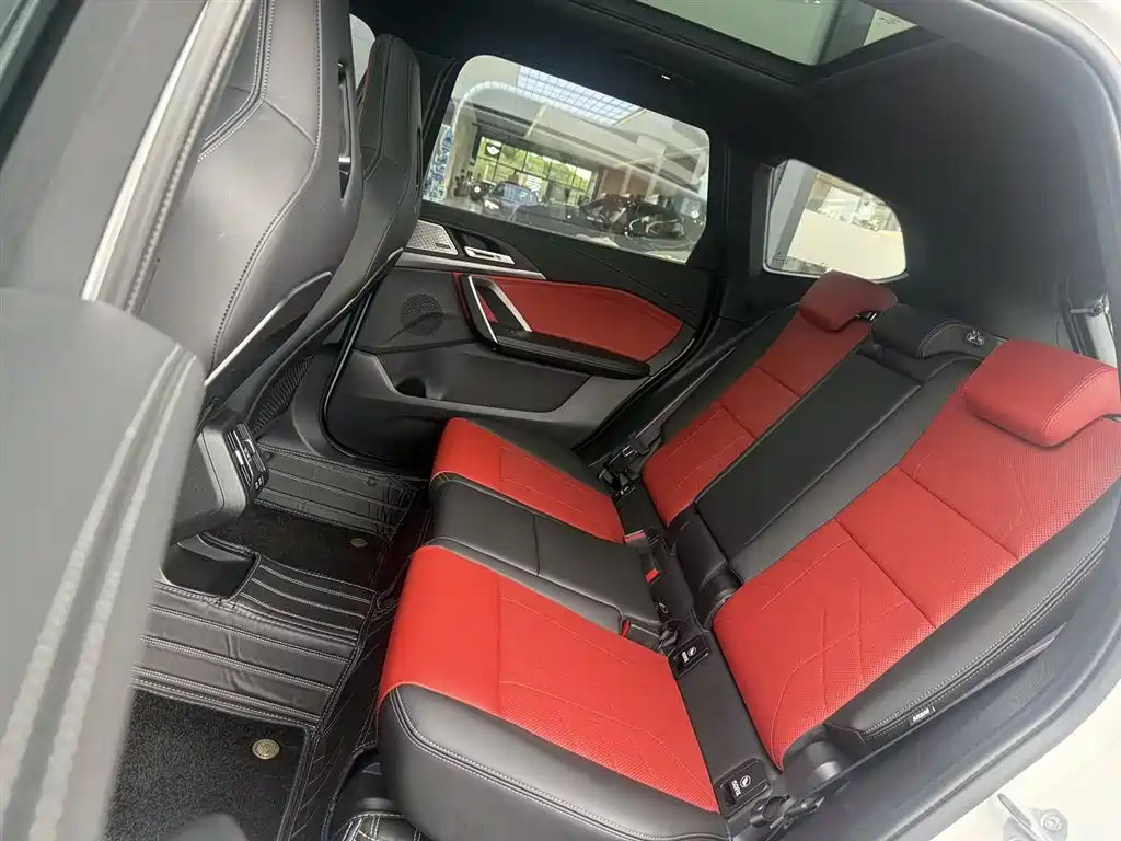 BMW X1 M35Li — миниатюра 12