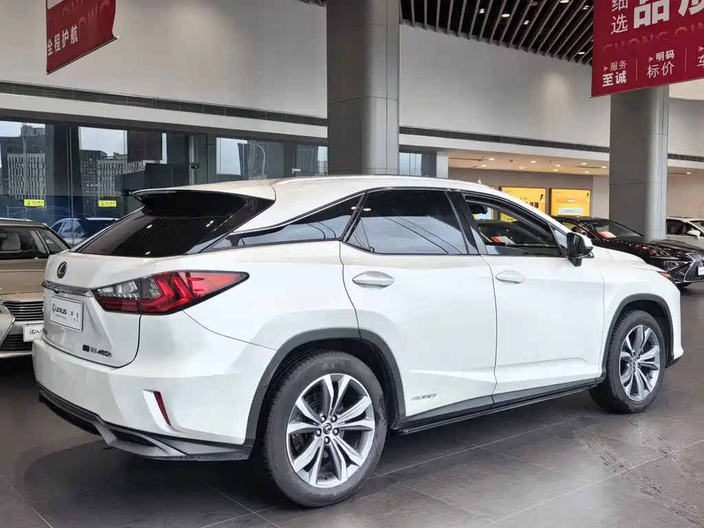 Lexus RX — миниатюра 7
