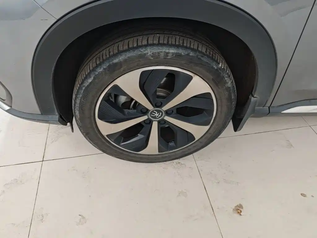 BYD PLUS New Energy — миниатюра 23