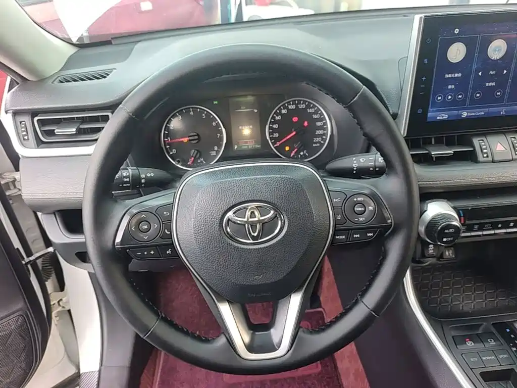 Toyota Wildlander — миниатюра 11