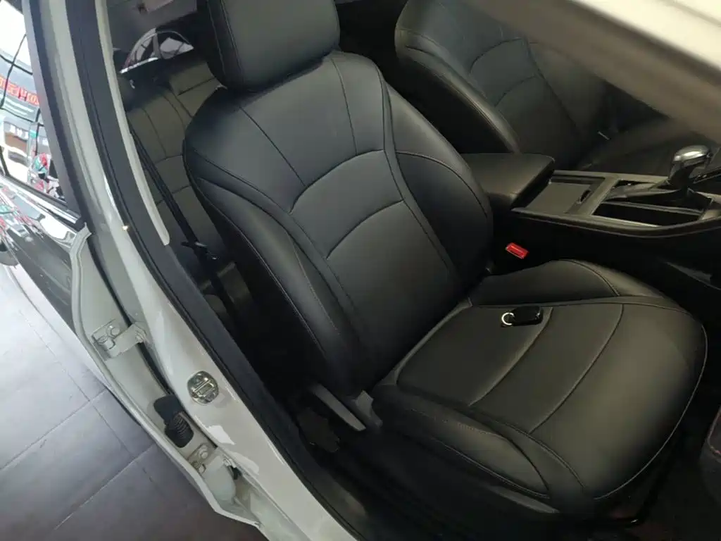 Roewe i5 — миниатюра 25