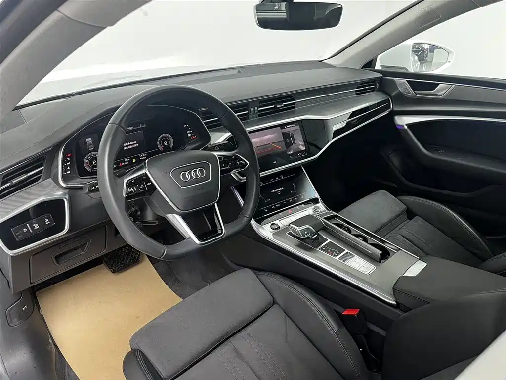 Audi A7 2023 45 TFSI