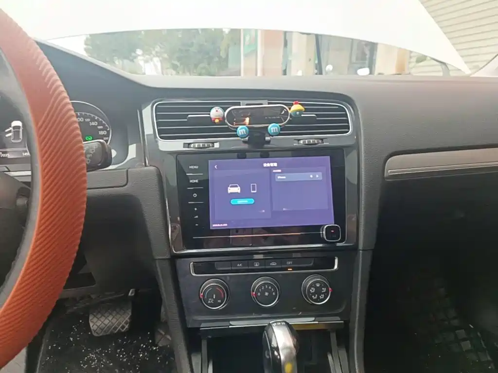 Volkswagen Golf — миниатюра 13