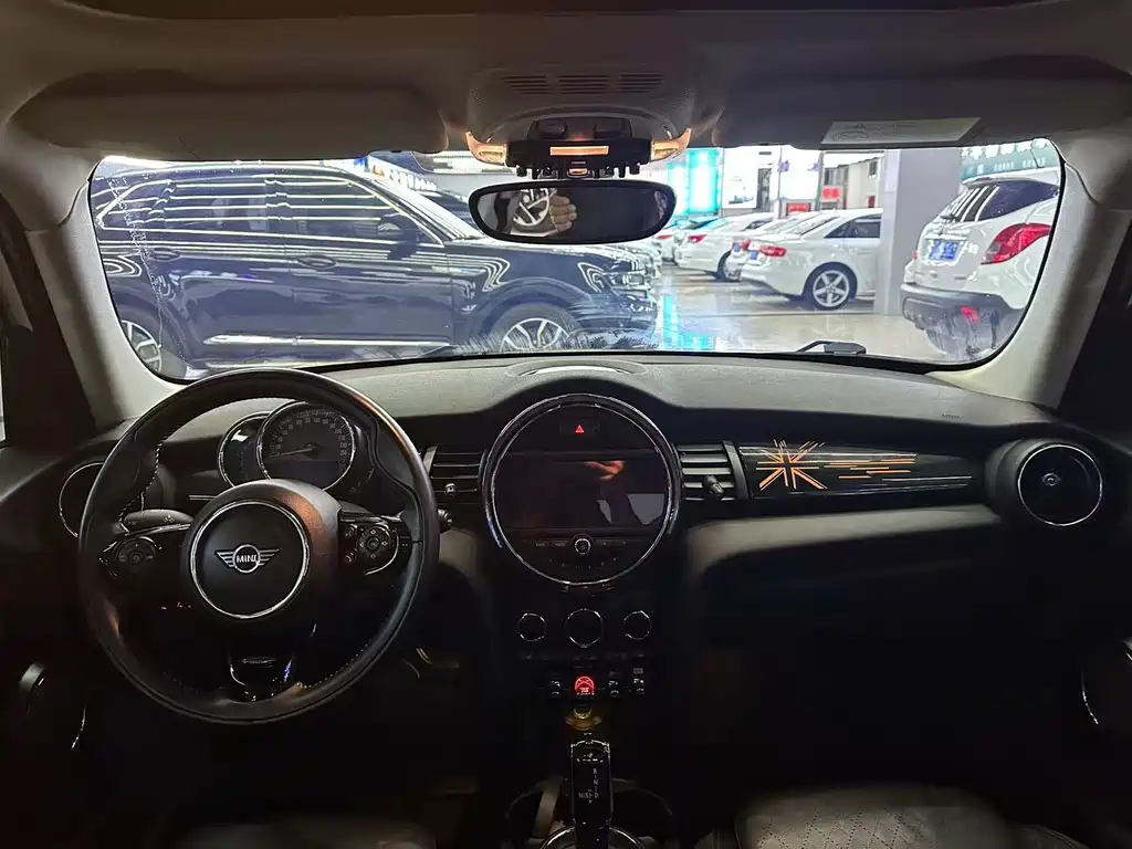 MINI Mini — миниатюра 8