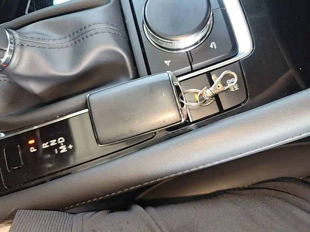 Mazda 3 Axela — миниатюра 9