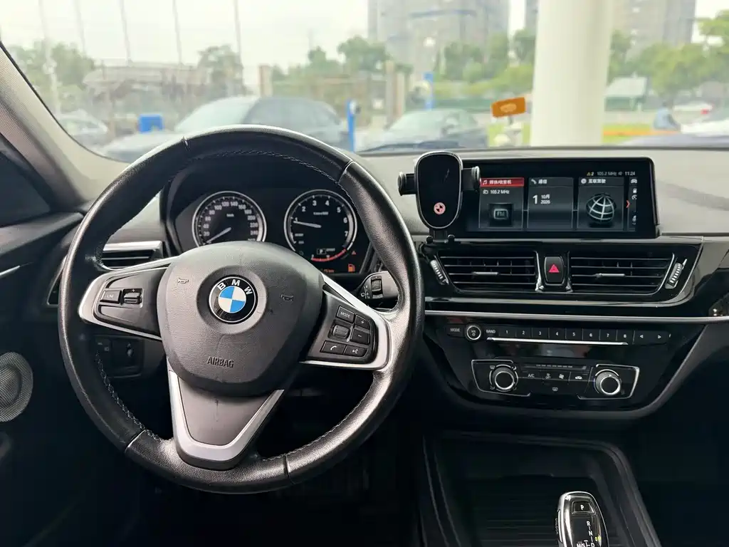 BMW 1 Series — миниатюра 11