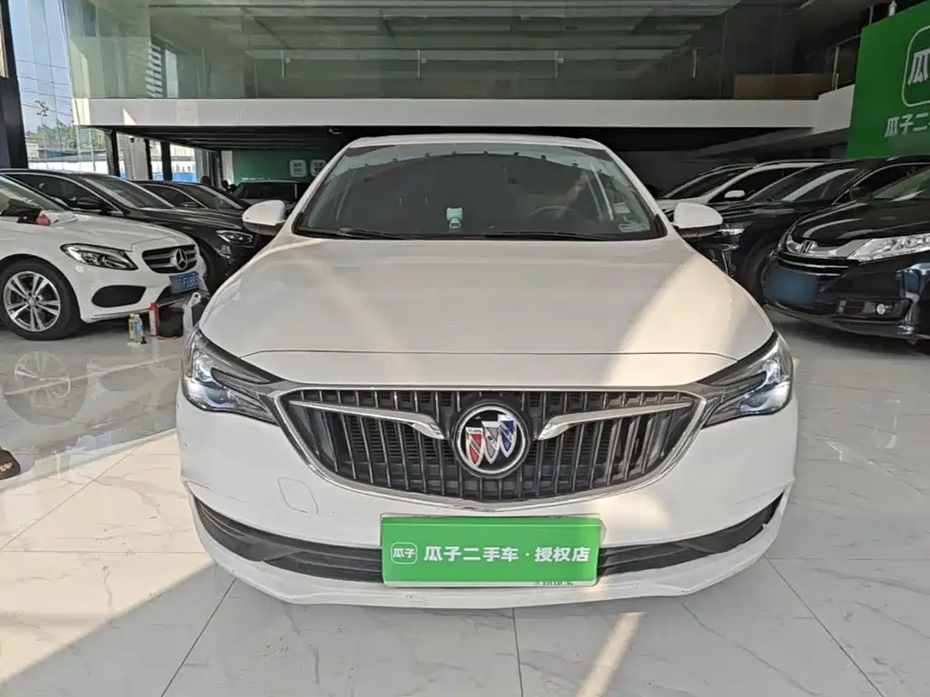 Buick Excelle — миниатюра 3