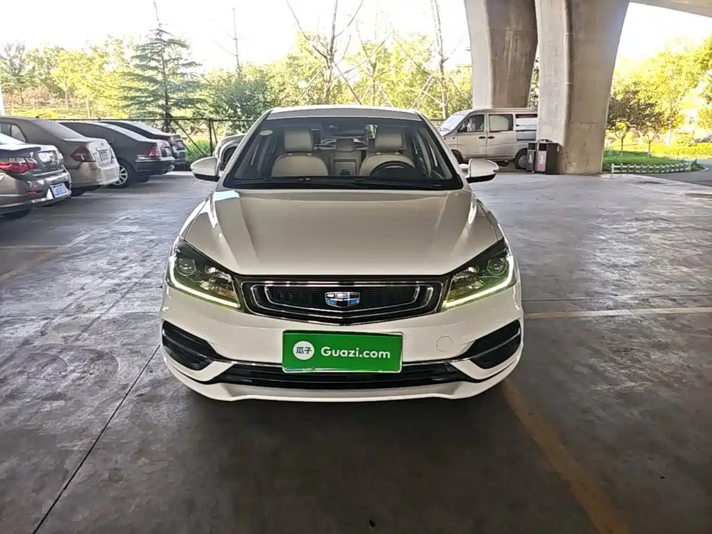 Geely Emgrand — миниатюра 3