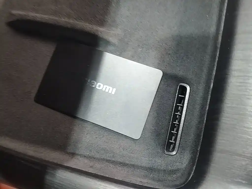 Xiaomi SU7 — миниатюра 9