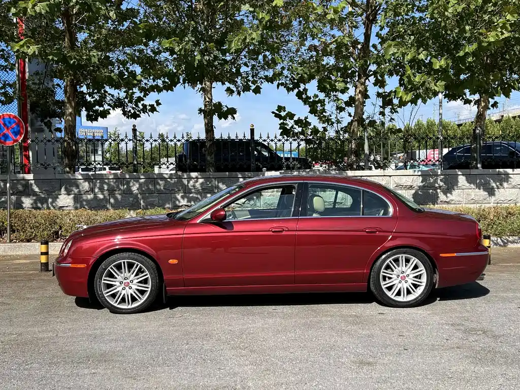 Jaguar S-TYPE — миниатюра 17