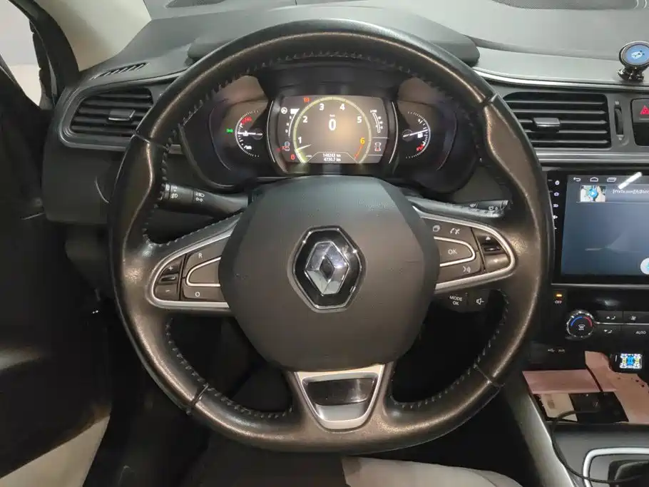 Renault Kadjar — миниатюра 15