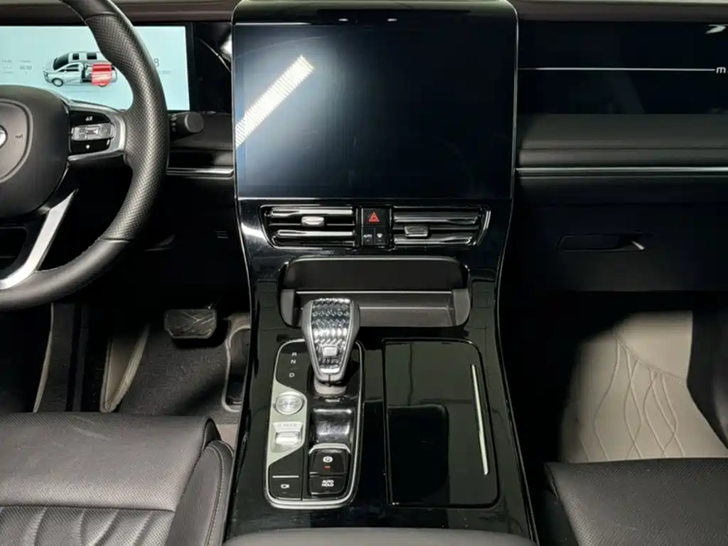 GAC Motor Trumpchi M8 — миниатюра 4