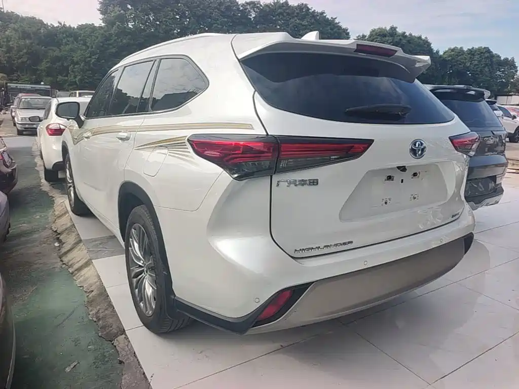 Toyota Highlander — миниатюра 5