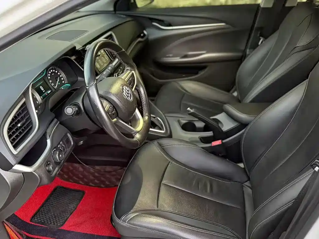 Buick Excelle — миниатюра 9