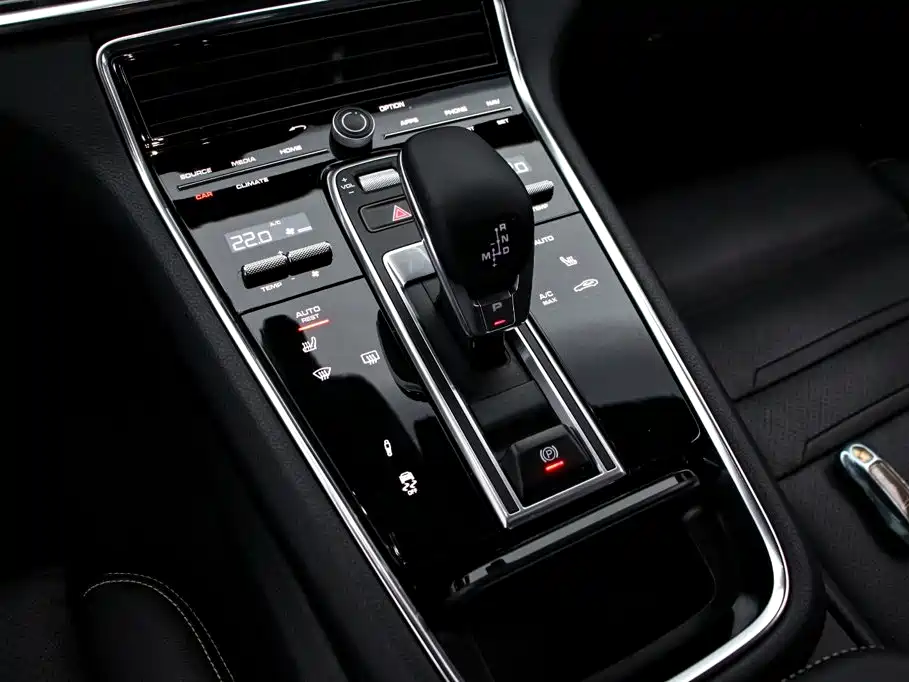 Porsche Panamera — миниатюра 10