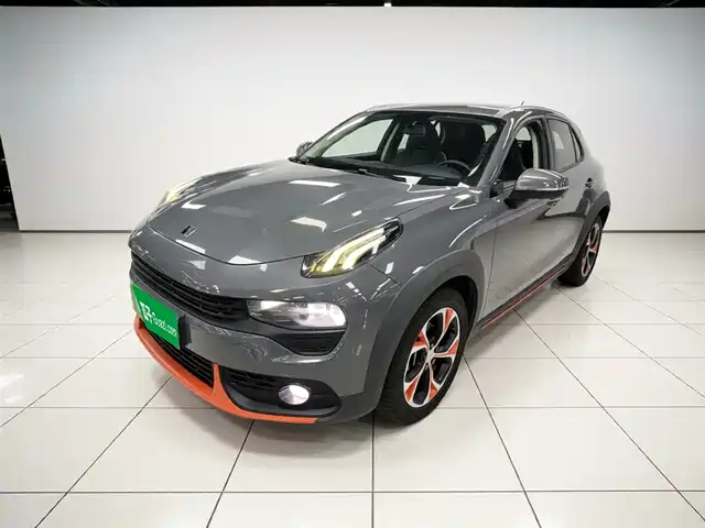 2019 Lynk & Co 02