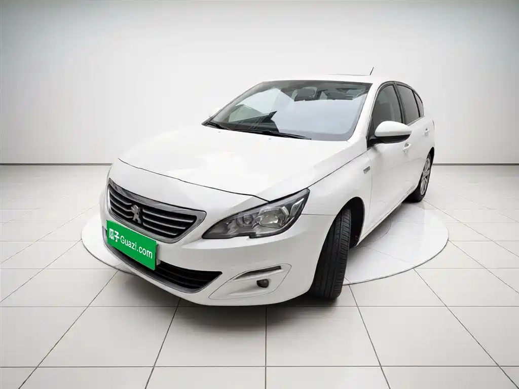 Купить Peugeot 408