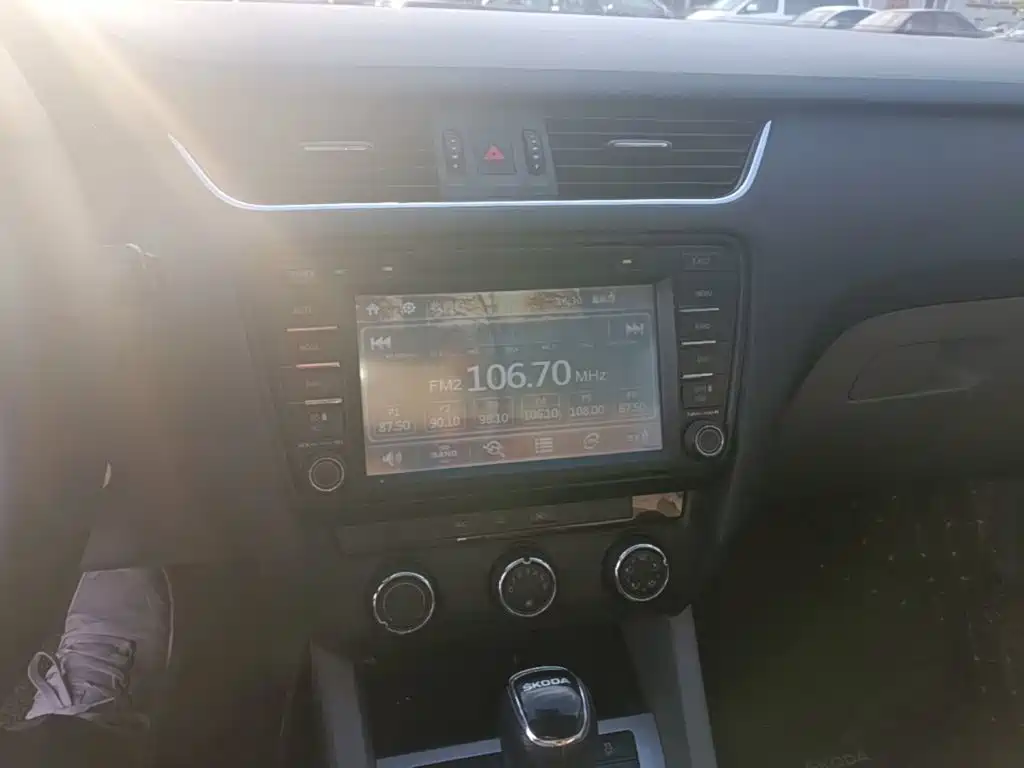 Skoda Octavia — миниатюра 13