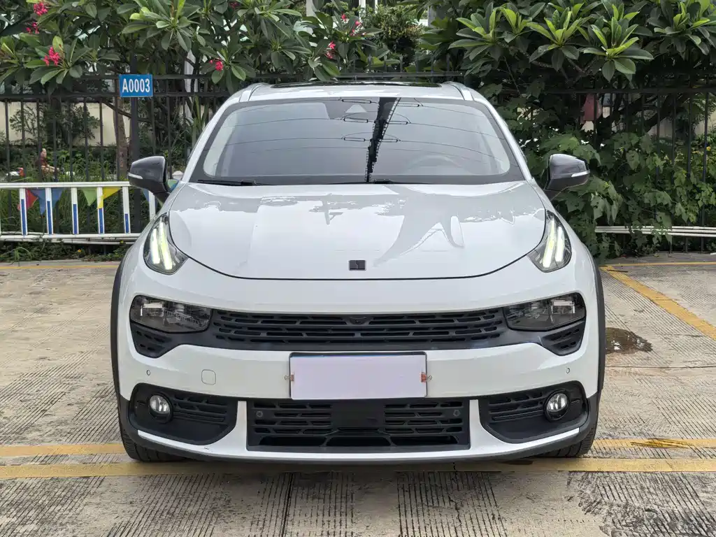 LYNK 02