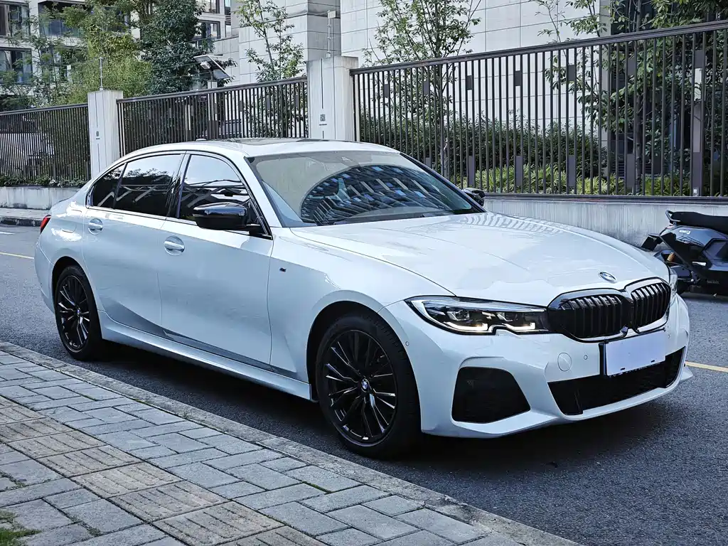 BMW 3 Series — миниатюра 3