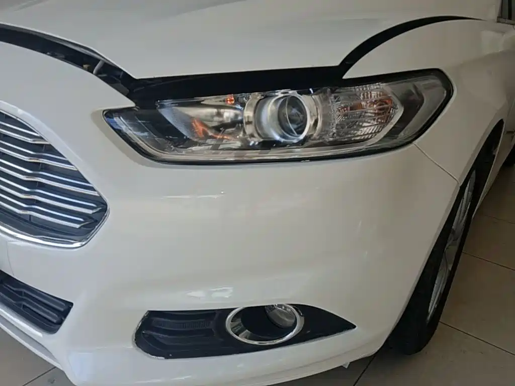 Ford Mondeo — миниатюра 24